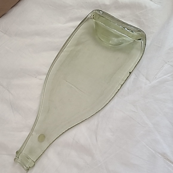 Flattened Bottles - Picture 2 of 6